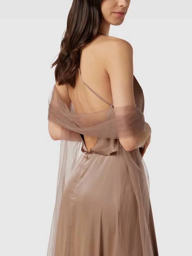 Unique Abendkleid In Wickel-Optik - Taupe 5 Unique Abendkleid In Wickel-Optik - Taupe – Bild 3