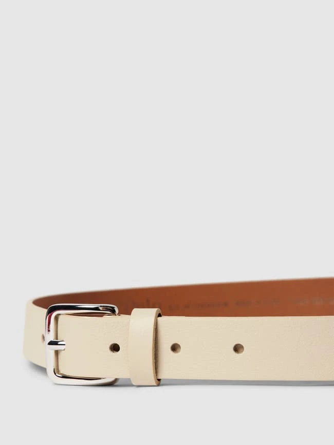 Marc O'Polo Ledergürtel Mit Label-Detail - Ecru 4 Marc O'Polo Ledergürtel Mit Label-Detail - Ecru – Bild 2