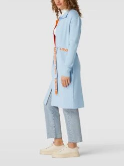 Emily Van Den Bergh Knielanges Kleid Mit Statement-Print - Hellblau -Damenbekleidungsgeschäft 60rjel9h8h4keli1a964ug9j65b3cjama93l6gqc9srkqda7a1450k26a8s4edqka5554iqlad8l6h1n8l3jicr4c4r3ccb36sqm8chk6goj8e1mcop62e9k6grjeeb6cgq66dg