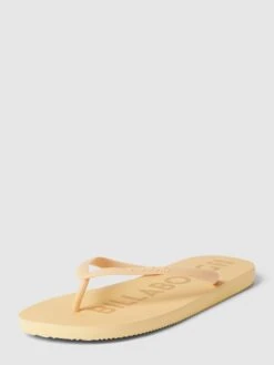 Billabong Zehentrenner Mit Label-Detail Modell 'SUNLIGHT' - Gelb -Damenbekleidungsgeschäft 64q44l2b9d334hqc60q5aki7a1156jafad750jhl8cp56c226l5jgiaj98skqli58kpj6ji78963alaaa13j2cr16srjacj6ccomachk6osjae9i75ij2oj265i34opo6gomcp0