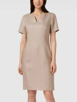 White Label Knielanges Kleid Mit V-Ausschnitt - Sand -Damenbekleidungsgeschäft 659kee2c90qj6lij6p4l4ji48gr4ie218h2j2k246t0l4hic6t8kmhhha114ue1oad5j8ci49go4ejqe9h3madb6cos68e356gq62c9k6di3gob6cdh3cohn6opjcdhhc4rj8cg