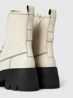 Marc O'Polo Schnürboots Mit Label-Details - Offwhite -Damenbekleidungsgeschäft 68s52kq4aha54g9p610kqe296t73id2k619jicae8op4shig6pa48gi588sjeki56d75ckqc8krl4dq7aoo3gd3668r30e316so34opk6ph68oj571gjgdhp68r6cdhp61ij4d0