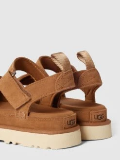 UGG Sandalen Mit Klettverschluss Modell 'GOLDENSTAR' - Cognac -Damenbekleidungsgeschäft 69156c2j8l94mda891ak4jpk69956die9h4l8kqa8t7jicib6l4kgj2e997l2i2e9p3jciib9144oc1l8co6ac1jcoq6ce9h6cq6ad9kc8rj6ob26tgj0e336hj3aohmc4sjad8