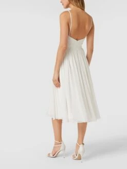 Laona Brautkleid Mit Floralen Stickereien Und Zierperlen - Offwhite -Damenbekleidungsgeschäft 6934sjih84olaj2a8d4j6jhka183iiq19d2k4i24a4r38kqa6h7j4ga5adb50d1gal44egpma55kqd1l9oo38opgcli64cpk6gs30cpkcgoj2e3174omadpp71ij4chgclgmaco