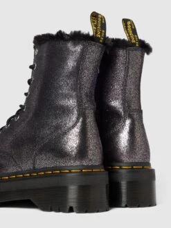 Dr. Martens Dr.Martens Schnürboots In Schimmerndem Design Modell 'Jadon' - Schwarz -Damenbekleidungsgeschäft 6d4keiq99t3j2cigakrkojic8p5kgd1n65b4ahhk99a5chib8sqkkkae75b5adad9965aj226la32di290o62d1hckpjcor3c8s30o9kchhmaeb3cgs3gd9ocgo36p1kc9j32e8