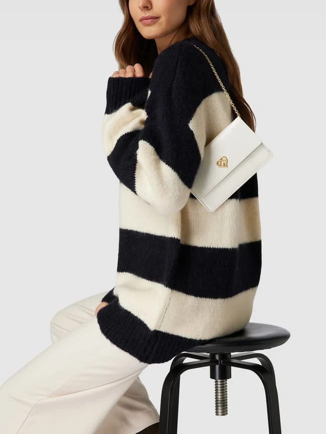 Furla Clutch Mit Label-Applikation - Offwhite 3 Furla Clutch Mit Label-Applikation - Offwhite