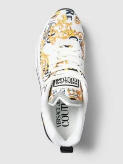 Versace Jeans Couture Sneaker Mit Allover-Muster Modell 'DYNAMIC' - Weiß 9 Versace Jeans Couture Sneaker Mit Allover-Muster Modell 'DYNAMIC' - Weiß -Damenbekleidungsgeschäft 6goladi18h93ikqm6h94giii9l642ji2ah254gi4752k4gqgacr38lib64p4oealada4aca39p242ji86t3m8cr170q3gpb36dij0c1k6lj3ioj468r3co9hc9ij6or26coj2e8