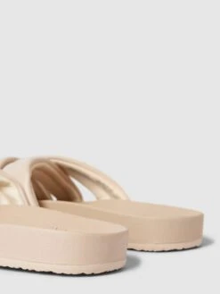 Billabong Pantoletten Mit Breiten Riemen Modell 'SERENA' - Offwhite 9 Billabong Pantoletten Mit Breiten Riemen Modell 'SERENA' - Offwhite -Damenbekleidungsgeschäft 6l542l9j9pa4ej2e9t5kcc9g6l64kjpk6srj0jhi8h844d2dap556i2f9kp42i2c88q3ica6695j2jqk693j4phi68pm8d336cs66e1k60oj4oj3cosjec9gc8s3ae9mclj30e8