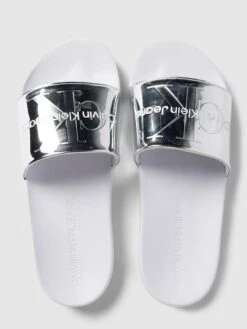 Calvin Klein Jeans Slides Mit Label-Details - Silber -Damenbekleidungsgeschäft 6opjiiii9kskmiia6da5ah1g8h53edag899j4e236l7kohad6os4kla594pkgghha945ckak712kiiie953m6c9lc4p30e1i60rj4c1k6gpm6eb56oqj6e356pijecphc4qjgd8