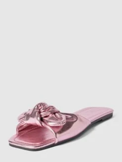 Only Pantoletten Im Metallic-Look Modell 'MILLIE' - Metallic Rosa -Damenbekleidungsgeschäft 6p5kchi7ada4ikhk9p556iima4s4eiho61b4edqgad732k2d954l8jpl6osjcc1n64rj0e228cr4ki2ja13m6p33cos66eb5cpi3eo9kcosm2e316go64pj46gqjgcr46or3cp8
