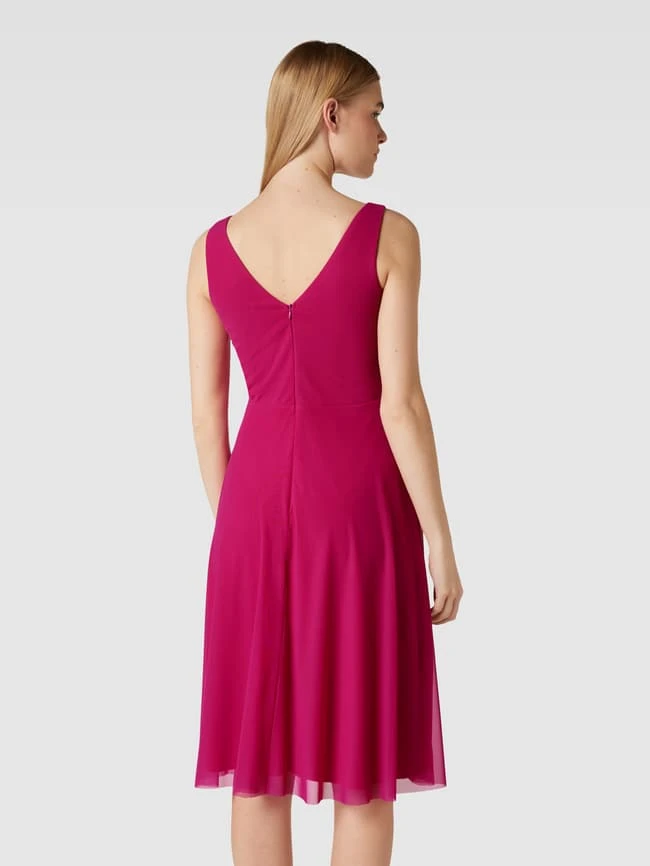 TROYDEN COLLECTION Cocktailkleid In Wickel-Optik - Fuchsia 7 TROYDEN COLLECTION Cocktailkleid In Wickel-Optik - Fuchsia – Bild 5