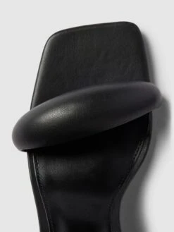 Steve Madden Sandaletten Mit Dornschließe Modell 'ENTICE' - Schwarz -Damenbekleidungsgeschäft 70s4kgi870r5ajpg68sl2j259sp5ahhn90pjgh1h95936cqg8p85cd2k64qkkc2lad3kqd1lah5laiq3ap3jidhn6ksj2ohncgp36p9k6sr6aohl6cs3ecr66ti3ic9lcdgj4oo