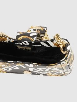 Versace Jeans Couture Pochette Mit Logo-Muster - Gold 11 Versace Jeans Couture Pochette Mit Logo-Muster - Gold -Damenbekleidungsgeschäft 716j6ci68l85ckqd750kuiq5a9a36e2d70o4kd28aoojgh1iakpl2ladap638dqd957kol2lacr4qjq3aoo3ecb465hm8c1m6pj62e9k69h6cohhcos62pj26sq3iohmc5h32e0