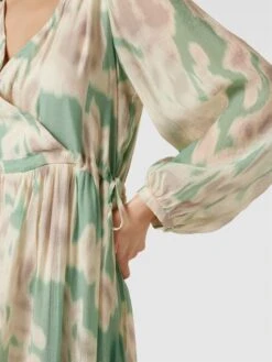 Jake*s Collection Midikleid Mit V-Ausschnitt - Hellgrün -Damenbekleidungsgeschäft 74s4akq9a164mjq96p43ek2774s4mjim9p7kqcim69b3alad6pb3ai9g8t44oia4a5650k2j6t43ejhj9t3j8cpkc4qm6ohg71i32d1kccp68e1kcdh3ap9h70q3edr3ckp3ce8