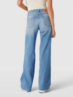Cambio Jeans Mit Label-Patch Modell 'AIMEE' - Hellblau -Damenbekleidungsgeschäft 754jih9ga10laliba5442iqg8p854c9i8p74kj24ap8j6kqe8kp4ilab6laj0jah60sl4kabakqlcki16oo38oplchj3gopl60p30d9k61imcohncor3gc9hc4oj8ob675j3ado