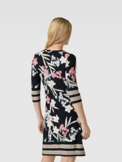 Montego Knielanges Kleid Mit Allover-Muster - Marineblau -Damenbekleidungsgeschäft 85akehq5958j0e1g9153ak2a6l65cii16gp4chif90skaj2e60okmgqm9d1jghab690koji39p95aci56ko32cr66krjid33c5im2e1k6phm8eb569hjed9i6cq6ccr56grj8co