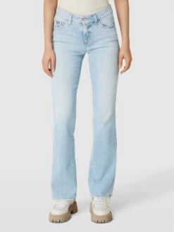 Cambio Jeans Mit Ausgefranstem Saum Modell 'PARIS' - Hellblau -Damenbekleidungsgeschäft 88q34jpi7184eja464q48ha991a4ei9i893k2l2684o4gl2c612l6laj917jciq58sqkgdi869542gig8so6adhm70ojcopn6tj38p9k6hhj6o9h6coj2d3268r32opoc4pjgdg