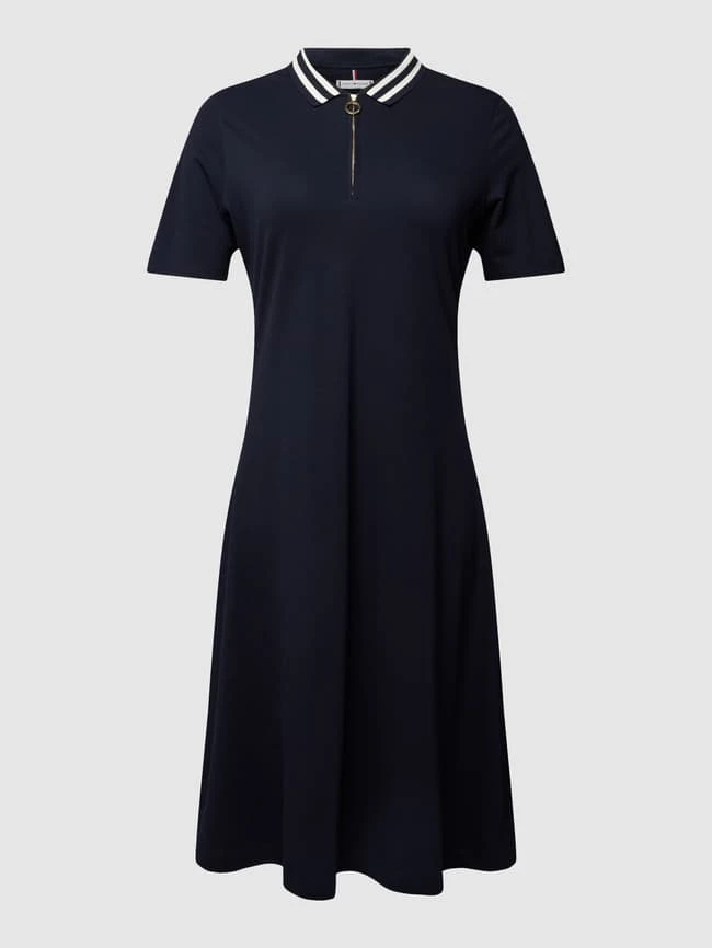 Tommy Hilfiger Curve PLUS SIZE Midikleid Mit Reißverschluss - Marineblau 4 Tommy Hilfiger Curve PLUS SIZE Midikleid Mit Reißverschluss - Marineblau – Bild 2