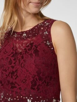 Laona Cocktailkleid Mit Floraler Spitze - Bordeaux Rot -Damenbekleidungsgeschäft 88sksi1nal34ukaj6op44c1p7514sj9g90rjakii6p158die6d94il2e9oskeiqd6h74cka9al93ggim6oo3cdpp60o3gd1hcormap1kcdj66o9m74pj2cpm71hmacpi6lgm4dg
