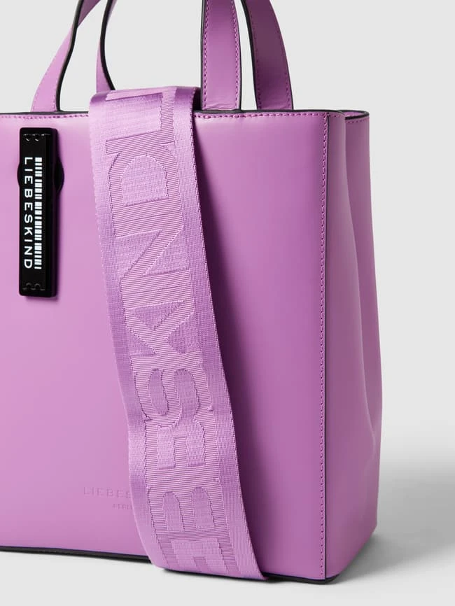 LIEBESKIND BERLIN Tote Bag Mit Verstellbarem Schulterriemen - Flieder 5 LIEBESKIND BERLIN Tote Bag Mit Verstellbarem Schulterriemen - Flieder – Bild 3