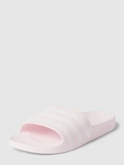 ADIDAS SPORTSWEAR Slides Mit Label-Detail Modell 'AQUA' - Flieder