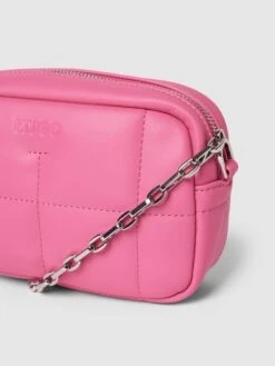 HUGO Crossbody Bag In Stepp-Optik Modell 'Chris' - Pink -Damenbekleidungsgeschäft 89a3acqk6d55aj9o8d2koihi6d7kok2d9583gl9ka55k4i2k8h8kok2g6l1l4la58t852cqg8h848cqc70o3ge1j70pjeohic8pj4p1k6kqjce9oc4o30ob56gs3gp9ncor32p0