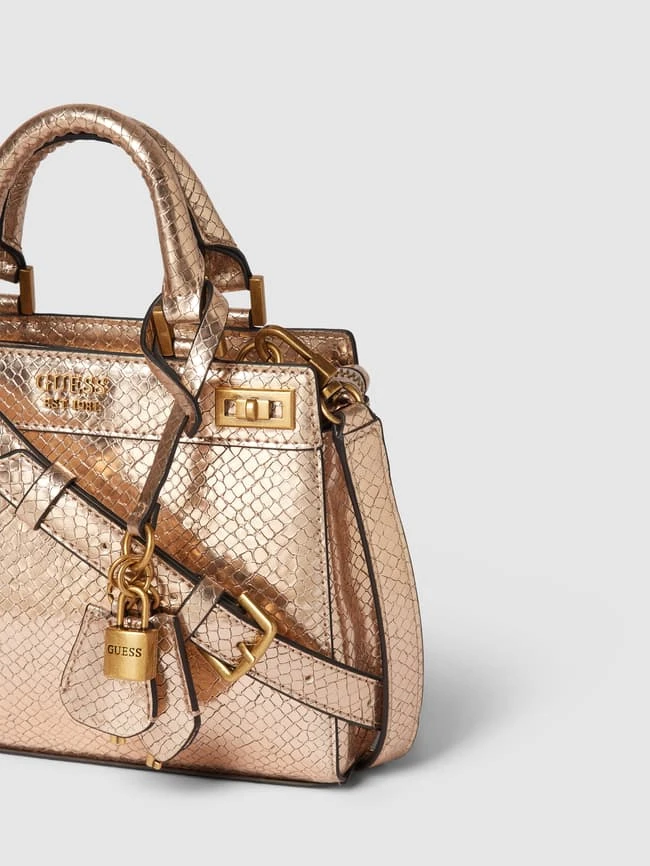 Guess Handtasche Im Metallic-Look Modell 'KATEY MINI SATCHEL' - ROSE GOLD 5 Guess Handtasche Im Metallic-Look Modell 'KATEY MINI SATCHEL' - ROSE GOLD – Bild 3