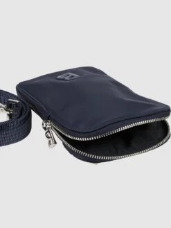 BOGNER Handytasche Mit Logo Modell 'Verbier Play Johanna' - Marineblau -Damenbekleidungsgeschäft 8h13aki79cq4mhpm951k6lhg692kkkag68o30jql91a4ili2al4kgl2688s52dqaa18j0cie853k8j9gad3j6p9o71ijaeb465j68dpkcgsm8e1l6cq32c1j64r30dj168ojge8