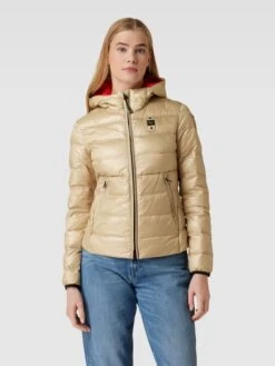 Blauer Usa Steppjacke Mit Label-Detail - Beige -Damenbekleidungsgeschäft 8h1kijq2a524glhna8p4scpo9pb44ja7951kmkhpap0lad266194qdqeap7jacig74qj4cab74qkci9j9co38pb66lhj4dhm6sqm4o9kcdim4e9kchhj4cpn6gpm4e9o69h38c8