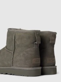 UGG Stiefel Mit Label-Details - Mittelgrau -Damenbekleidungsgeschäft 8kp44ja2agr4claf753lakqf6h4k2jqb74skcgqb759j8l9i8l74qeam950j6gic6oql0gaf6cq38gabaoo3idhpcdim8dhm6so34d1k70p30e9lcgrm4d1ocdi3ap1lcpi3cd8