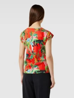 Marc Cain T-Shirt Mit Allover-Muster - Rot -Damenbekleidungsgeschäft 8oq36c2m8ha48laa70p50l1oa964ilhn61356e288cpkmjqe6d3jggq960qkgd1j9514sji1ah53cga774o3ce1h64p30d9kc9imce1kccpmcohi6dh68c9hchgm6db3cosm8e0