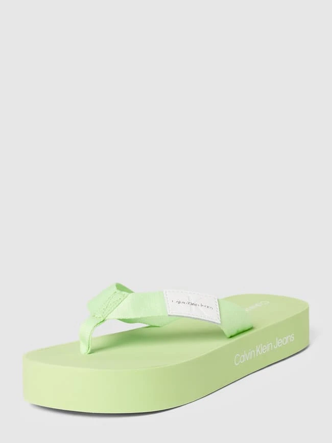 Calvin Klein Jeans Zehentrenner Mit Label-Details Modell 'FLATFORM' - Hellgrün 3 Calvin Klein Jeans Zehentrenner Mit Label-Details Modell 'FLATFORM' - Hellgrün