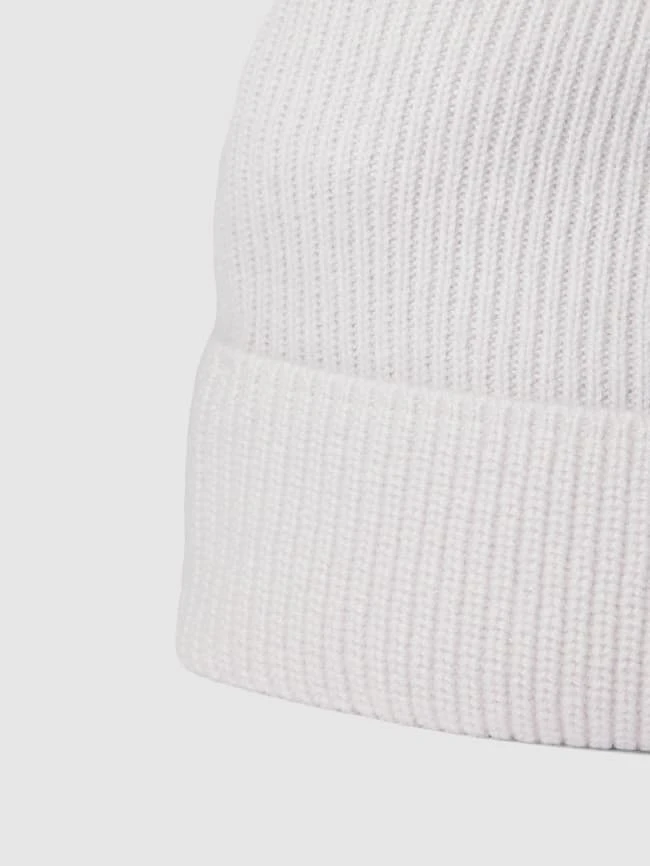 Christian Berg Woman Beanie Aus Kaschmir In Ripp-Optik - Hellgrau 4 Christian Berg Woman Beanie Aus Kaschmir In Ripp-Optik - Hellgrau – Bild 2