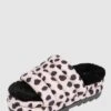 UGG Pantolette Mit Plateausohle Modell 'Maxi Slide' - Rosa -Damenbekleidungsgeschäft 8p0jidi36t73ed23852j4iig7584qcaeal1k4i2d617k6dhpa8r4kl2d8lajcc1pal64ska58l1ksdq4953m6c1h70o66p9nc9i38d1kc4rj6ob66lh3adb36gqj4chmc5j3ioo