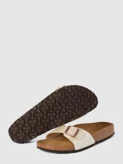 Birkenstock Hausschuhe Mit Dornschließe Aus Metallic Modell 'MADRID' - Beige -Damenbekleidungsgeschäft 8t4kghibap65cgq8acol4iqaagrkecqf717kuj9i657jiiik8osksk2f8d7k8iaa6p93igpp9dajihqa9t3jcphlcoqmcpb674q62ohk6dhj6o9o6hhm4cj3ckq36dhm75j3gog