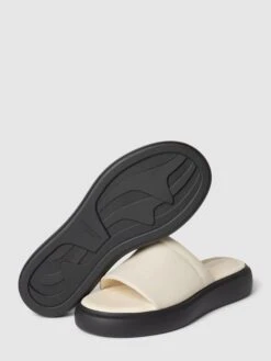 Vagabond Pantoletten Mit Breitem Riemen - Offwhite -Damenbekleidungsgeschäft 8tb3acq5ah8l0ga89l2keh2594skagaf9kqkukhp9kq58la6716k4ga570o5chpn914lada58p1kgl2a84o3gc1lcgomap366gs68p1k6sqm4e1kclhj6dj3cop3adpo70p62d8