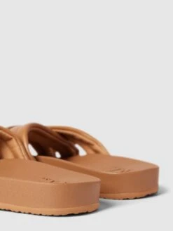 Billabong Pantoletten Mit Breiten Riemen Modell 'SERENA' - Hellbraun -Damenbekleidungsgeschäft 90qjij1m6l95cgaga515aja37124ekai89236hibalakgl9ial14mc2i6t8kqhpp9544eci299556h2j94o32p1i6gq36opmccrm8ohkc8qj0eb364sm4p9g6osj8phn70qmado