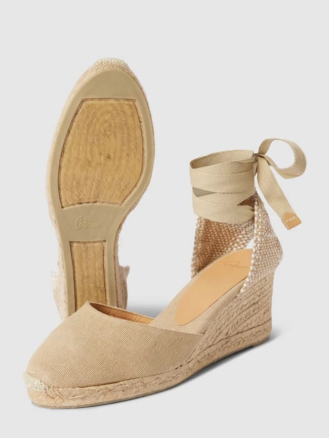 Castañer Wedges Mit Schnürverschluss Modell 'CARINA' - Sand 6 Castañer Wedges Mit Schnürverschluss Modell 'CARINA' - Sand – Bild 4