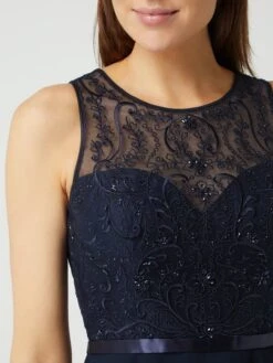 Luxuar Cocktailkleid Mit Strasssteinbesatz - Dunkelblau 9 Luxuar Cocktailkleid Mit Strasssteinbesatz - Dunkelblau -Damenbekleidungsgeschäft 90s54g9i8t45akpj65736i239grkglic69856cie85a5cjij9134okik8p0l8gpn9p8k4d1ga9936jhha53jephn60qj4e36c9ijed1k6tj3eo9o6hhj0o9j60pm8o9o70qm2co