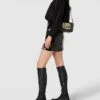 Chiara Ferragni Umhängetasche Mit Zierbesatz In Metallic - Schwarz -Damenbekleidungsgeschäft 910kclakako46g9ga8sj8h9g6co4si2e8d73gdqc8p0l2j2a6h9jakii615kiiac650kkliladakii1p9t3jcdr265i36c336ssj8opk6gr3cohp6grj0or6cphmad9k64rmaog
