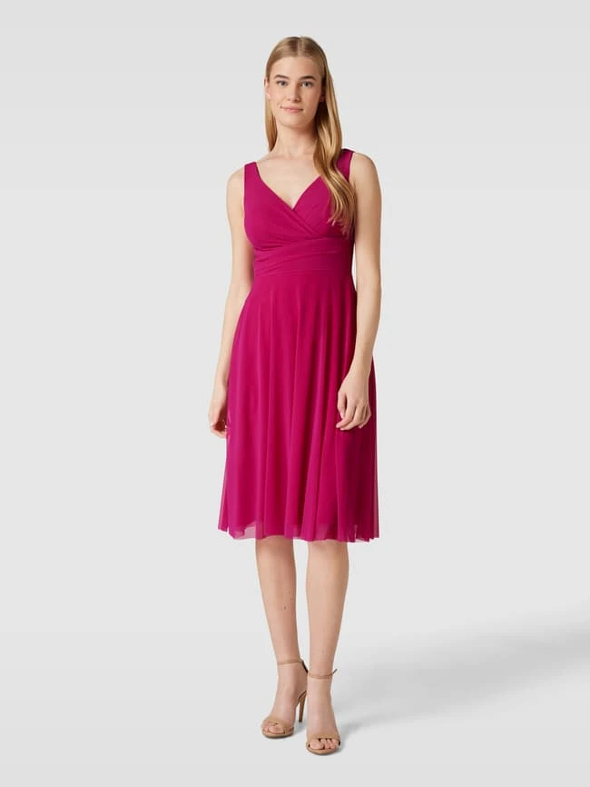 TROYDEN COLLECTION Cocktailkleid In Wickel-Optik - Fuchsia 3 TROYDEN COLLECTION Cocktailkleid In Wickel-Optik - Fuchsia