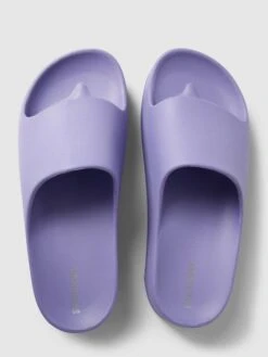 Steve Madden Slides Mit Breitem Riemen Modell 'ASTRO' - Lavendel -Damenbekleidungsgeschäft 9185akqiad74gkq78h14cdi8ad5koja5aha34lig759k2ipp9d73eiie9d132i27a0slciid6cr32j9n9t3jceb3ccpj6chnchhjiohk6dhm4e9kclhj0ob168r68o9jcoo3ad8