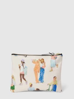 WOUF Kosmetiktasche Mit Label-Patch Modell 'June' - Sand -Damenbekleidungsgeschäft 91akalhi6kp4ijhl8h25cl9j89akqg9ha0okugqa9gslalac90ol0ca76crkac276h9jckqb6h3jee218co3ed1l65j36d9o71i3adhk6ks6ao9jc4s62e1j65hm6eb461ij8oo