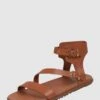 UGG Sandalen Aus Leder Modell 'Solivan' - Cognac -Damenbekleidungsgeschäft 91b52ha69t6j0ihk698ladhg6sp58ea6ap3l6jpi8t0kaka18534ghhiaksl4jil69336jpn6cs4uji898o64d1mc9ij8cpo74r62cpk6ss30eb6ckp3gc9mccpmcd9i6lh38e8