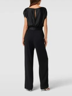 Swing Jumpsuit Mit Rundhalsausschnitt - Schwarz 11 Swing Jumpsuit Mit Rundhalsausschnitt - Schwarz -Damenbekleidungsgeschäft 952keca394o3ih9h85b4idpo758k8kai8913aihj6sr4kii8654j6la2a0rj8dag9krl2i1h918kagqm8h3mcpj46sq34e9oclj3ed1k6dhm2o9g74s6co9o6gr66pj56dhjgoo