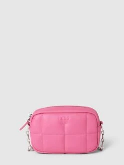 HUGO Crossbody Bag In Stepp-Optik Modell 'Chris' - Pink -Damenbekleidungsgeschäft 95454dpm9115ahak7135cc228l646l1h8d1kmi228h64ahqkad54mdq29184gg9ga50j4ha1a1754gpm6p3j2cpjckoj6ohm71i34d1k6pj64ohj61im2cr66crmaoj674o6coo