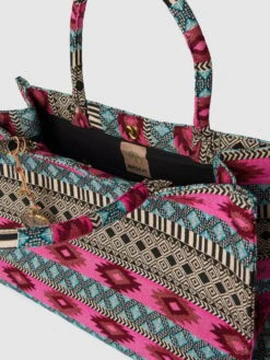 Anokhi Tote Bag Mit Allover-Muster - Pink -Damenbekleidungsgeschäft 957k4lhna4o5ah2i6d13ggql6h0kkdq2al14gkii9h6kodho89alac9o9964el25a583gcpg9co3cc2ea53m2chjccp32dhh6dij4dhk6tj66ohl69gj4or4c8qjgdj6cop62og