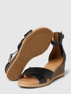 UGG Sandalen Mit Hohem Absatz Modell 'EUGENIA' - Schwarz -Damenbekleidungsgeschäft 9db4ggpj69b42h9oacs4sl2eap532iqf9524sk249sp4mhqbakrkuii89gp3idih9h3lcipj6t7kah9ka53j2p1l70pj4phh6so36opkcgq32ob46oom6e34cdi66pho6pi30o8