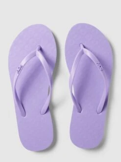 Roxy Zehentrenner Mit Label-Applikation Modell 'VIVA' - Flieder -Damenbekleidungsgeschäft 9h3lagq3750kke2i6p5kcd2ea59kega39d44qhi66co4chi98gskicq1a0qkcl1p898j2hhp8d834k9la93j8c1jcgom4cj6coq6cd1kckq62ohj6co6acr3ckomaob3chimapg