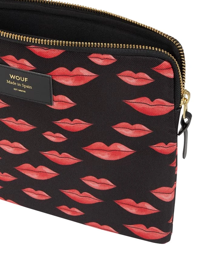 WOUF Tablettasche Mit Herzmuster Modell 'Beso'- Wasserabweisend - Schwarz 5 WOUF Tablettasche Mit Herzmuster Modell 'Beso'- Wasserabweisend - Schwarz – Bild 3